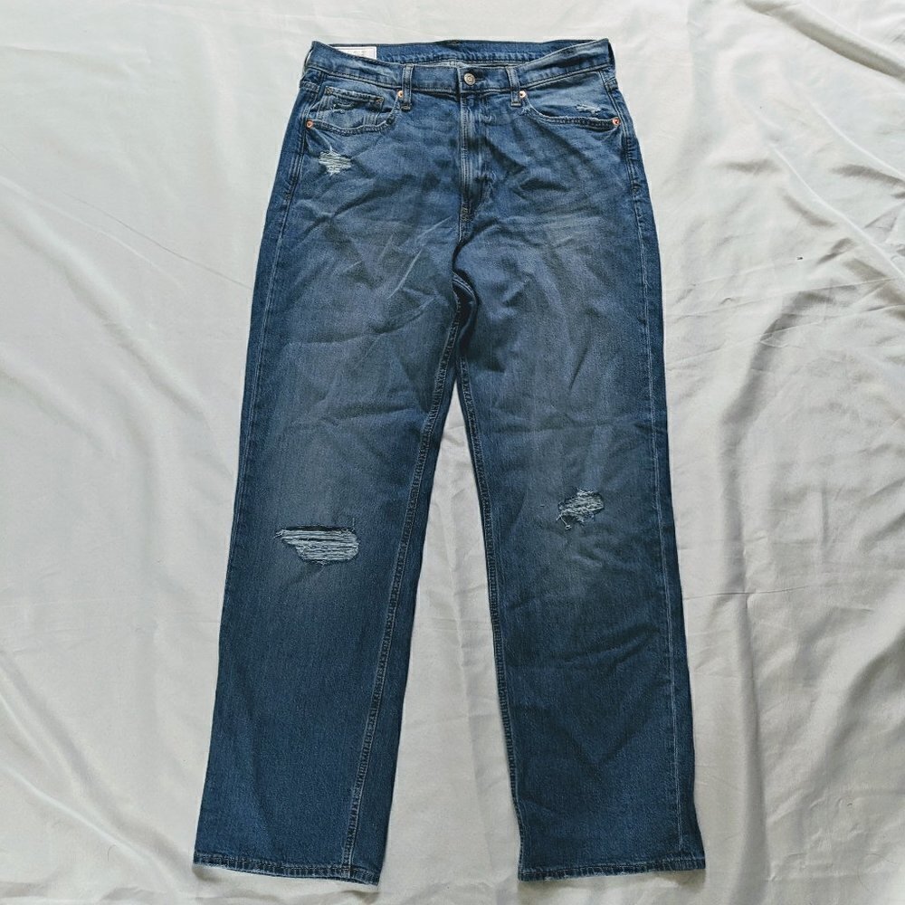 Gap Light Wash Distressed Loose High Rise Jeans Women's Size 31/12L